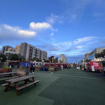 Spark Social SF - Food Trucks Near Me - San Francisco, California