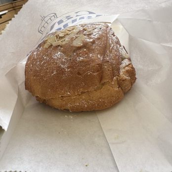 La Cave a Manger - Bakeries Near Me - Montreal, Quebec La Cave a Manger - Bakeries Near Me - Montreal, Quebec
