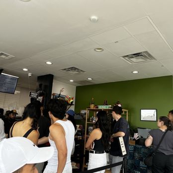 Unreal Poke - Line at opening 4pm - Pop-Up Restaurants Near Me - Arcadia, California Unreal Poke - Line at opening 4pm - Pop-Up Restaurants Near Me - Arcadia, California
