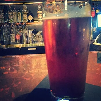 Little Bad Wolf - Goose Island Autumn Ale - American Near Me - Chicago, Illinois