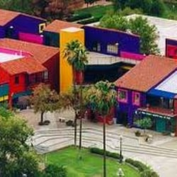 Cinema La Placita