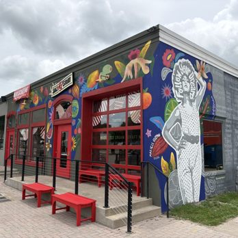 Salt & Straw - Look for the colorful building! - Ice Cream & Frozen Yogurt Near Me - Fort Worth, Texas Salt & Straw - Look for the colorful building! - Ice Cream & Frozen Yogurt Near Me - Fort Worth, Texas