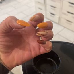 The service I received by Samie at Estelle Nails in Temple.