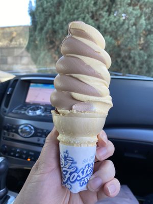 Fosters Freeze by null