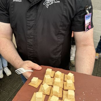 Eat Seattle Tours - Beechers flagship cheddar - Food Tours Near Me - Seattle, Washington