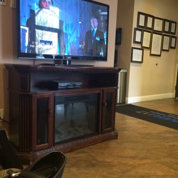 Open MRI 17 - Advanced Diagnostic Imaging of NJ - TV in the waiting area. - Diagnostic Imaging Near Me - Paramus, New Jersey Open MRI 17 - Advanced Diagnostic Imaging of NJ - TV in the waiting area. - Diagnostic Imaging Near Me - Paramus, New Jersey