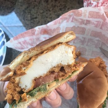 Jollibee - Spicy Chicken Sand-Which with Jalapeño - Chicken Shop Near Me - Rancho Cucamonga, California