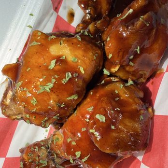 20 Plus Wings - #16 Citrus Chipotle BBQ - Chicken Wings Near Me - Kissimmee, Florida