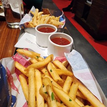Gordon Ramsay Burger Las Vegas - Fries - Burgers Near Me - Las Vegas, Nevada Gordon Ramsay Burger Las Vegas - Fries - Burgers Near Me - Las Vegas, Nevada