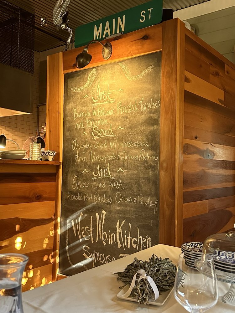 West Main Kitchen Logo