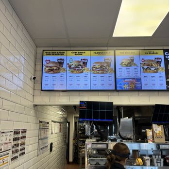 Carl's Jr - Burgers Near Me - Wheat Ridge, Colorado