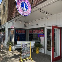 Tawas Bay Fudge
