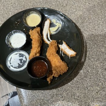 Chili's - 20 dollar chicken tenders - American Near Me - Phoenix, Arizona Chili's - 20 dollar chicken tenders - American Near Me - Phoenix, Arizona