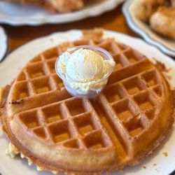 Anna Miller's - Crispy Waffle :)