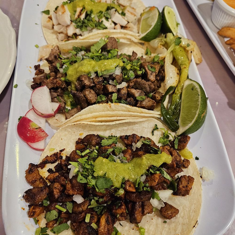 El Huarache - Mixed tacos - Mexican Near Me - Queens, New York