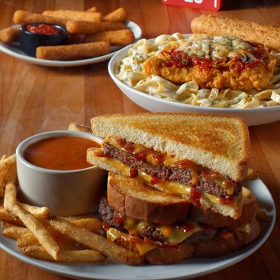 Applebee's Grill + Bar by null