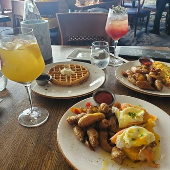 Rusty Pelican - Seafood Near Me - Tampa, Florida