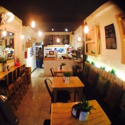 Pandora Coffee & More, Viveros del Valle - Excelente lugar para estar y comer delicioso!!
