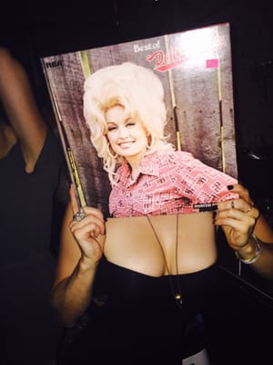 142 Sullivan Bar by null