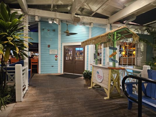 Bahama Breeze by null