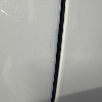 Aaron Chrysler Dodge Jeep Ram in Norco - After removing the edge guards we found clear coat chipping. I believe they added the edge guards to conceal the paint problems - Car Dealers Near Me - Norco, California