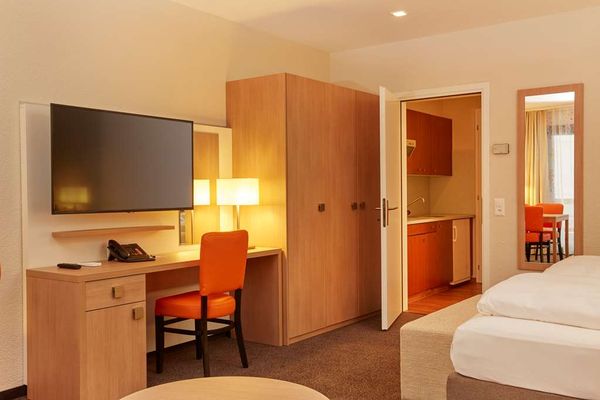 H4 Hotel Arcadia Locarno by null