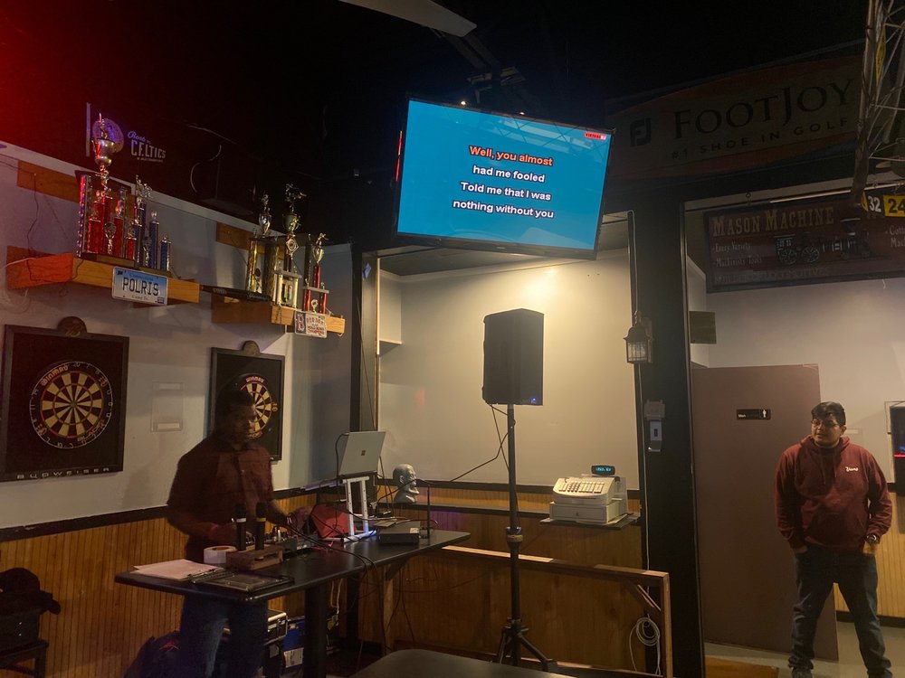 LEGENDS SPORTS BAR AND GRILL 32 Photos & 38 Reviews 192 Pine St