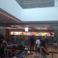 Apple VillageMall - Grand Opening Day