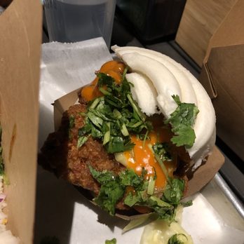 Ekiben - Neighborhood Bird bun ($9.5) - Asian Fusion Near Me - Baltimore, Maryland Ekiben - Neighborhood Bird bun ($9.5) - Asian Fusion Near Me - Baltimore, Maryland