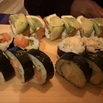 Sushi Easy - Salmon with lemon / salmon with chives /spicy scallop - Sushi Bars Near Me - San Francisco, California Sushi Easy - Salmon with lemon / salmon with chives /spicy scallop - Sushi Bars Near Me - San Francisco, California