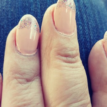 Silk Nails - Nail Salons Near Me - Inglewood, California