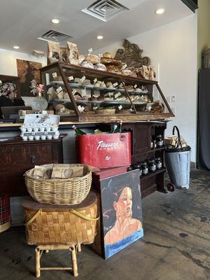 Jane and the Lion Bakehouse by null