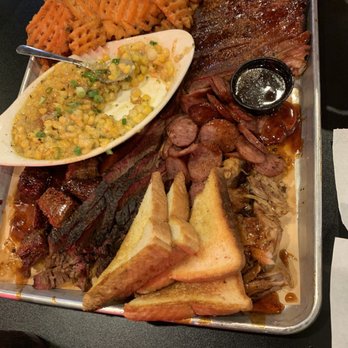 Gettin' Basted - Judges plate with poblano creamed corn brûlée as a side - Barbeque Near Me - Branson, Missouri Gettin' Basted - Judges plate with poblano creamed corn brûlée as a side - Barbeque Near Me - Branson, Missouri