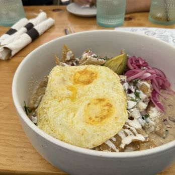 Quiero Brunch - Chilaquiles - Mexican Near Me - Temecula, California Quiero Brunch - Chilaquiles - Mexican Near Me - Temecula, California