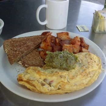 Daily Eats - Californian omelette - New American Near Me - Tampa, Florida Daily Eats - Californian omelette - New American Near Me - Tampa, Florida