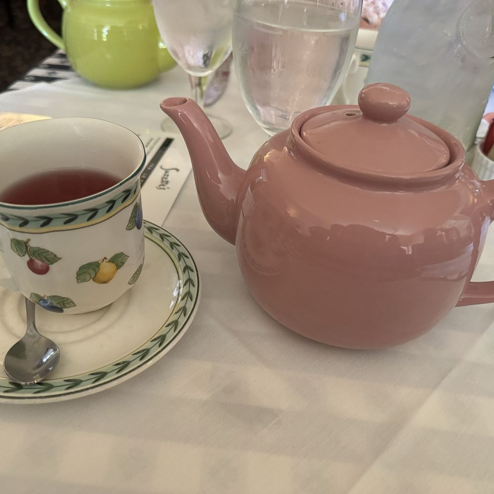 Suzette's Creperie - Prickly pear tea - French Near Me - Wheaton, Illinois Suzette's Creperie - Prickly pear tea - French Near Me - Wheaton, Illinois