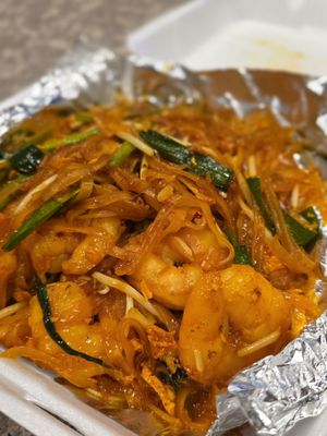 LucKi Thai Bistro by null