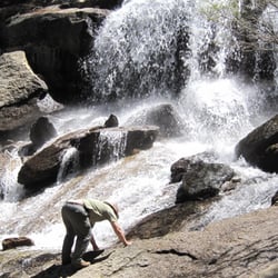 Lone Pine Creek Falls