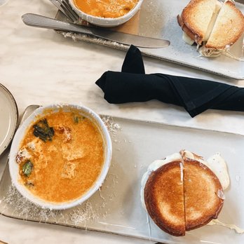 Alimentari  - Wine Bars Near Me - Philadelphia, Pennsylvania
