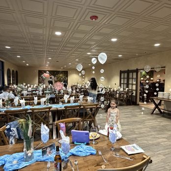 Señor Pepe's - Large hall - Mexican Near Me - Bakersfield, California