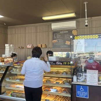 Manmi Bakery - Ambience - Bakeries Near Me - Garden Grove, California