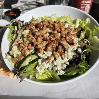 Cavana's Pub & Grub - House salad - Pubs Near Me - Sutter Creek, California
