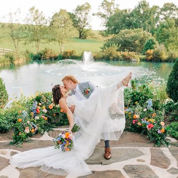 Sow Wonder Florals - The garden arch to dip in front of. - Florists Near Me Sow Wonder Florals - The garden arch to dip in front of. - Florists Near Me