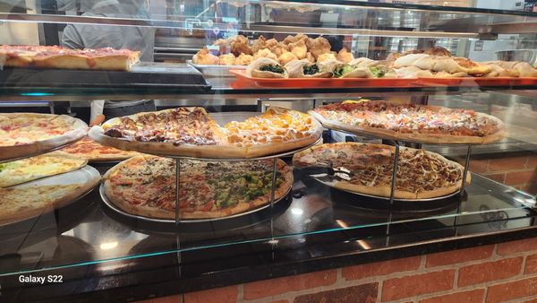 MAMA MIA'S PIZZA - JAMAICA - Updated January 2026 - 92-17 Parsons