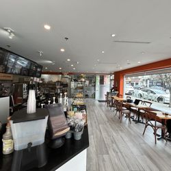 Cafe Leah