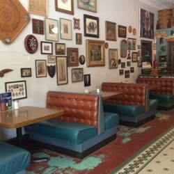 Pelo's Coffee House
