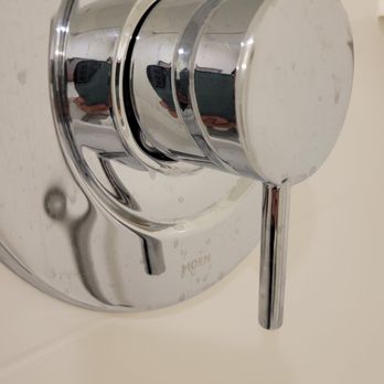 Hampton Inn & Suites Buena Park - Moen - in the bathroom - 3/18/23 - Hotels Near Me - Buena Park, California