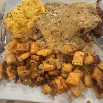 Brunch Room Bistro - Chicken Fried Chicken - Breakfast & Brunch Near Me - Forney, Texas