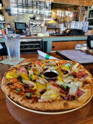 Tamboli's Pasta & Pizza by null