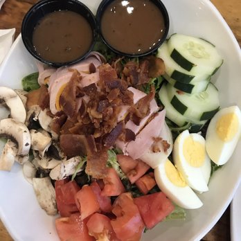 Stewart's Bistro - Chef salad - Coffee & Tea Near Me - Wake Forest, North Carolina